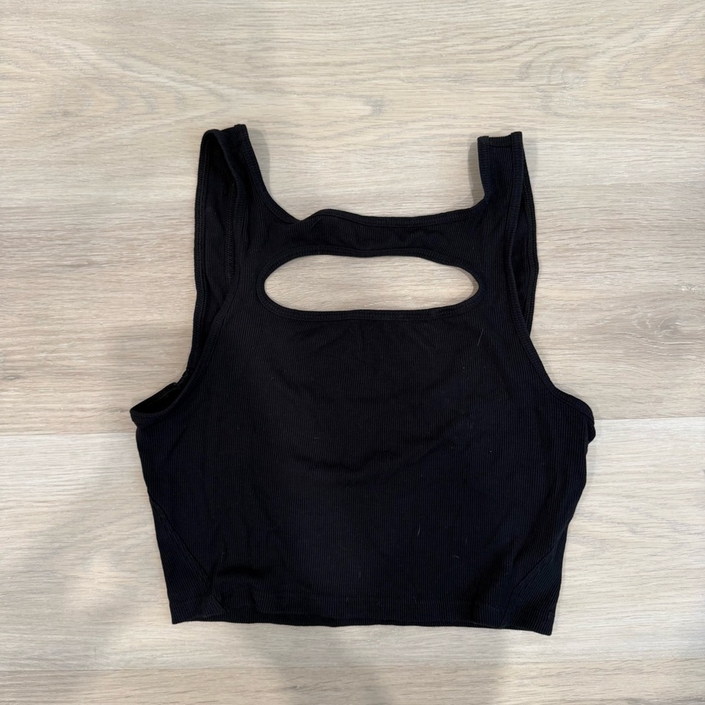 lululemon athletica Black Crop Top